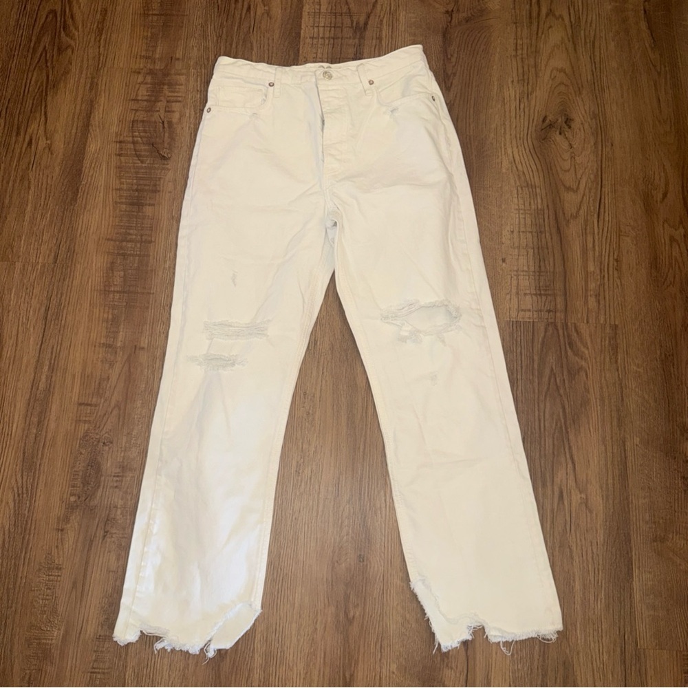 We the Free Maggie Mid Rise Ripped Straight Leg Jeans White Raw Hem Size 28
